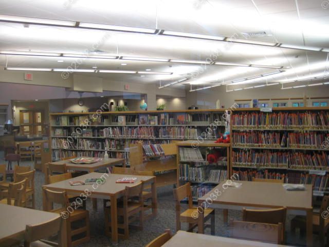 Library Serving the Sullivan Middle School, Franklin, MA