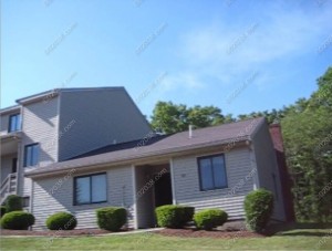 Highwood III condos Franklin MA - ranch