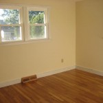 4 David Road Bellingham 02019 - 12