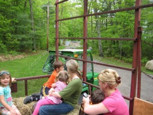 Franklin MA touch a truck 2011 - hayride 2