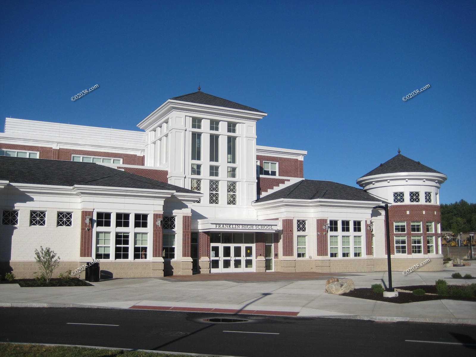 Video tour of new Franklin High School Franklin, MA, Massachusetts