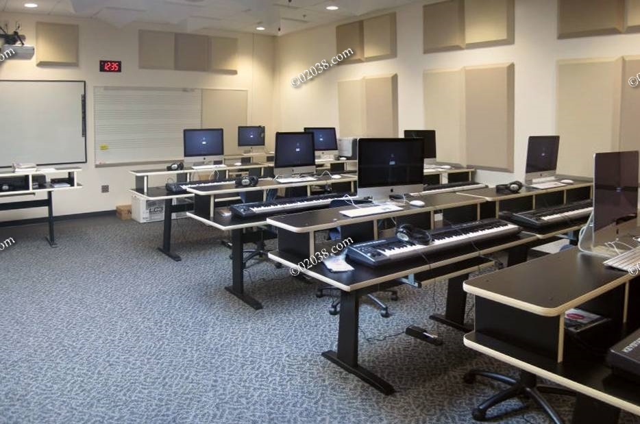 High tech everywhere at Franklin High School | Franklin ...
